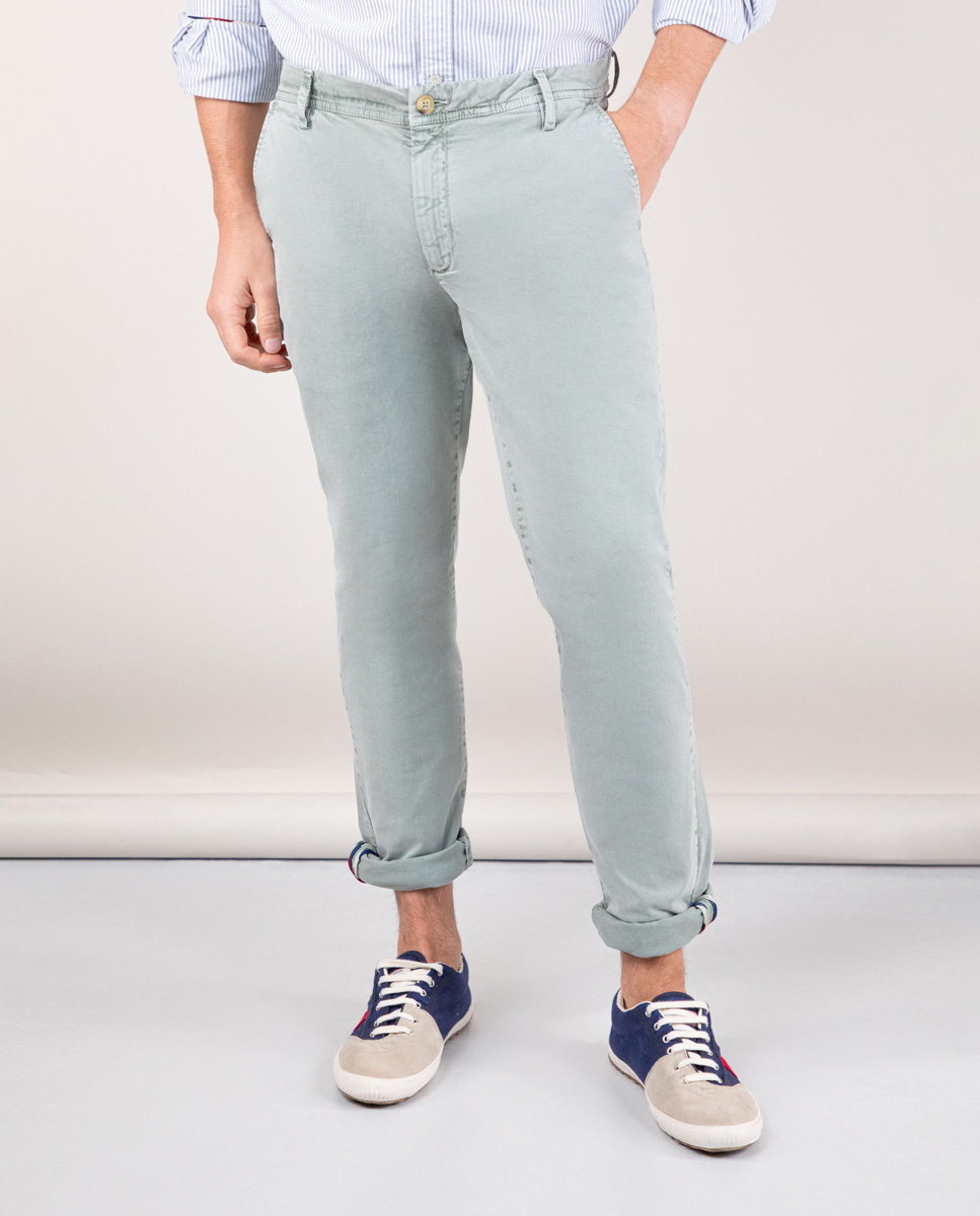 LATAM Basic Grey Chinos