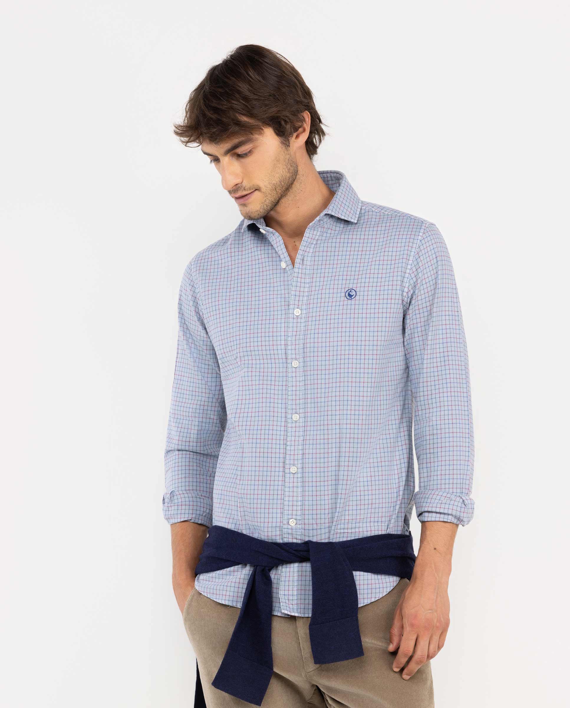 Camisa Tattershall Celeste Perfil Granate