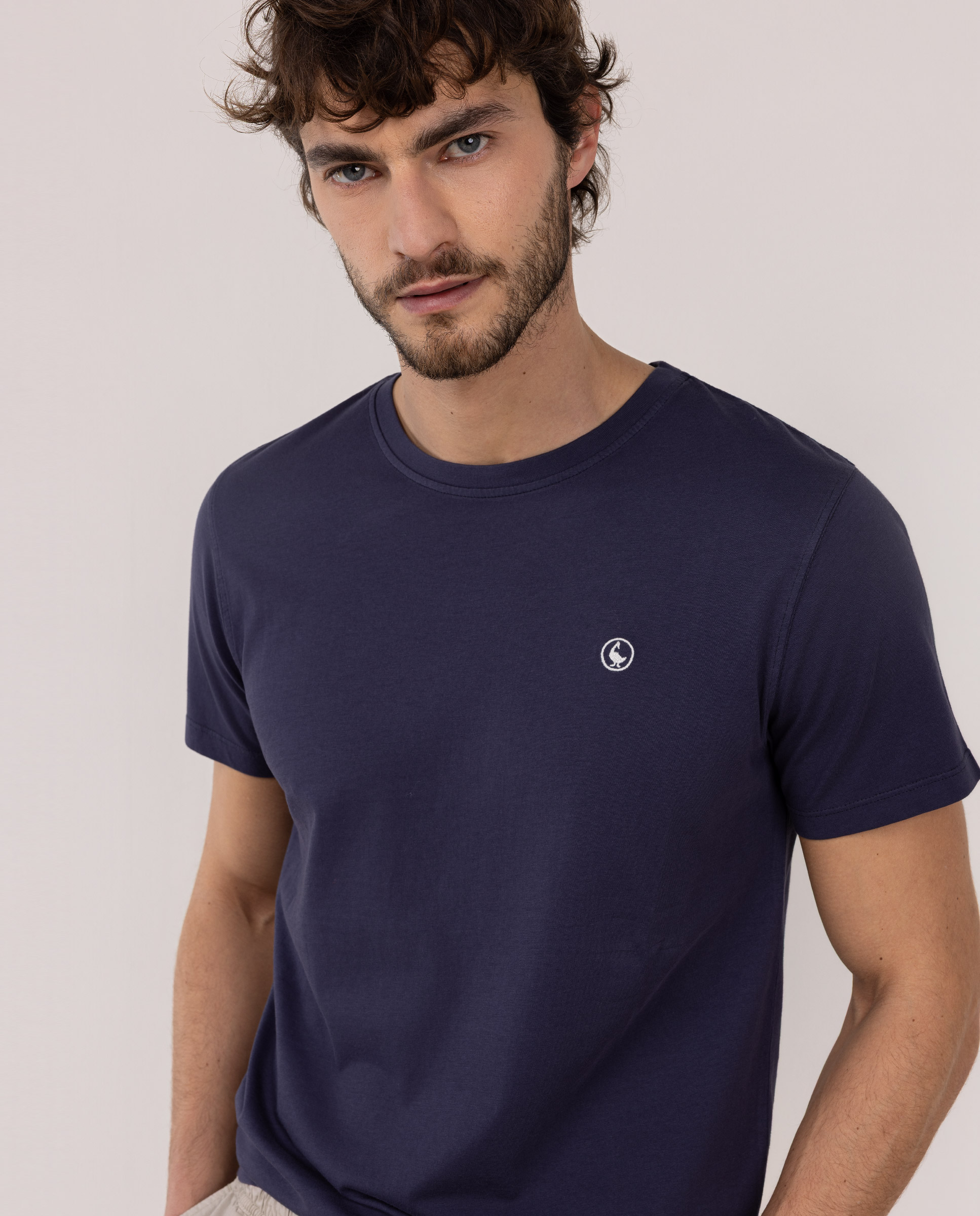 Camiseta Básica Garment Dyed Marino