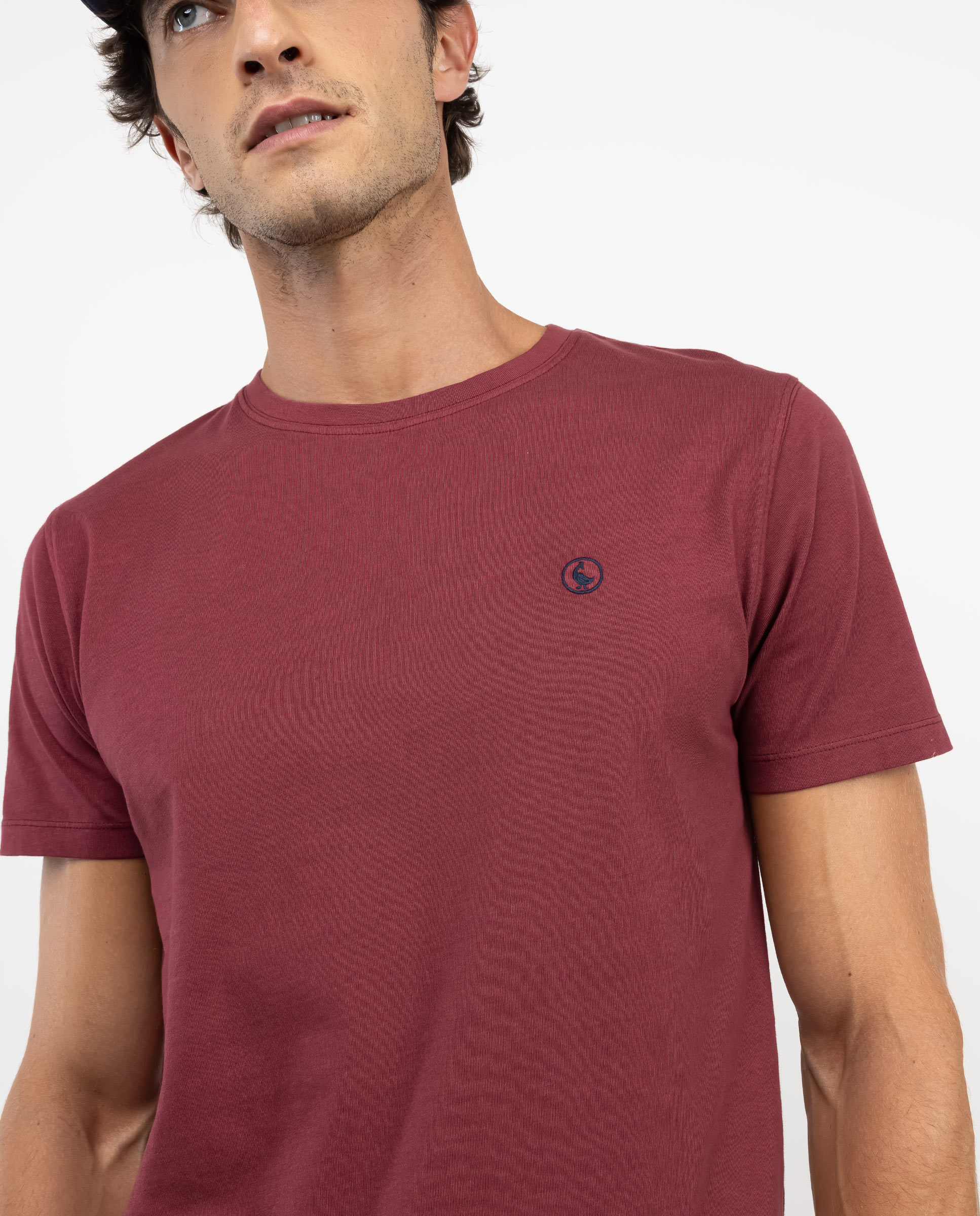 Camiseta Básica Burdeos