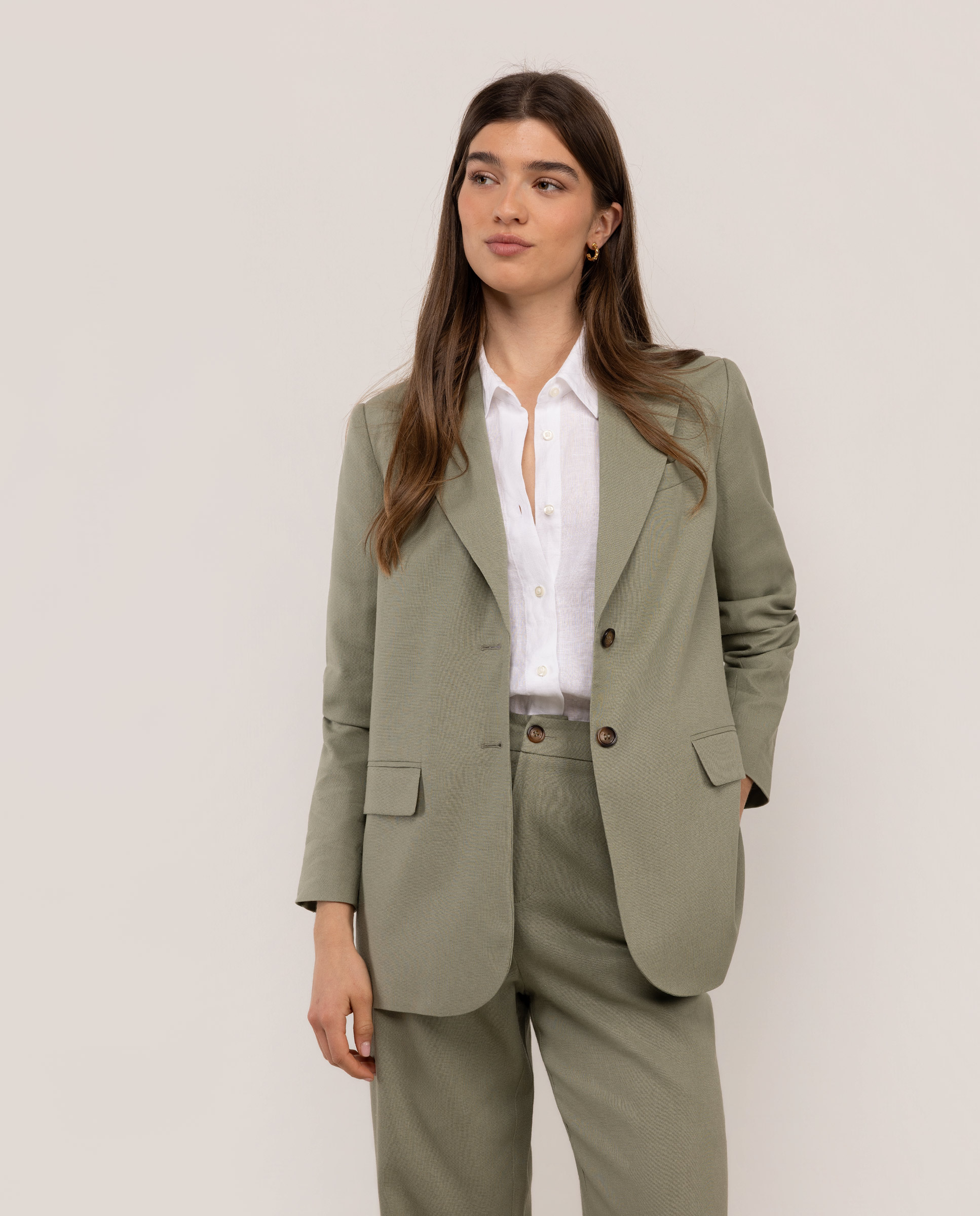 American Denisse Lino