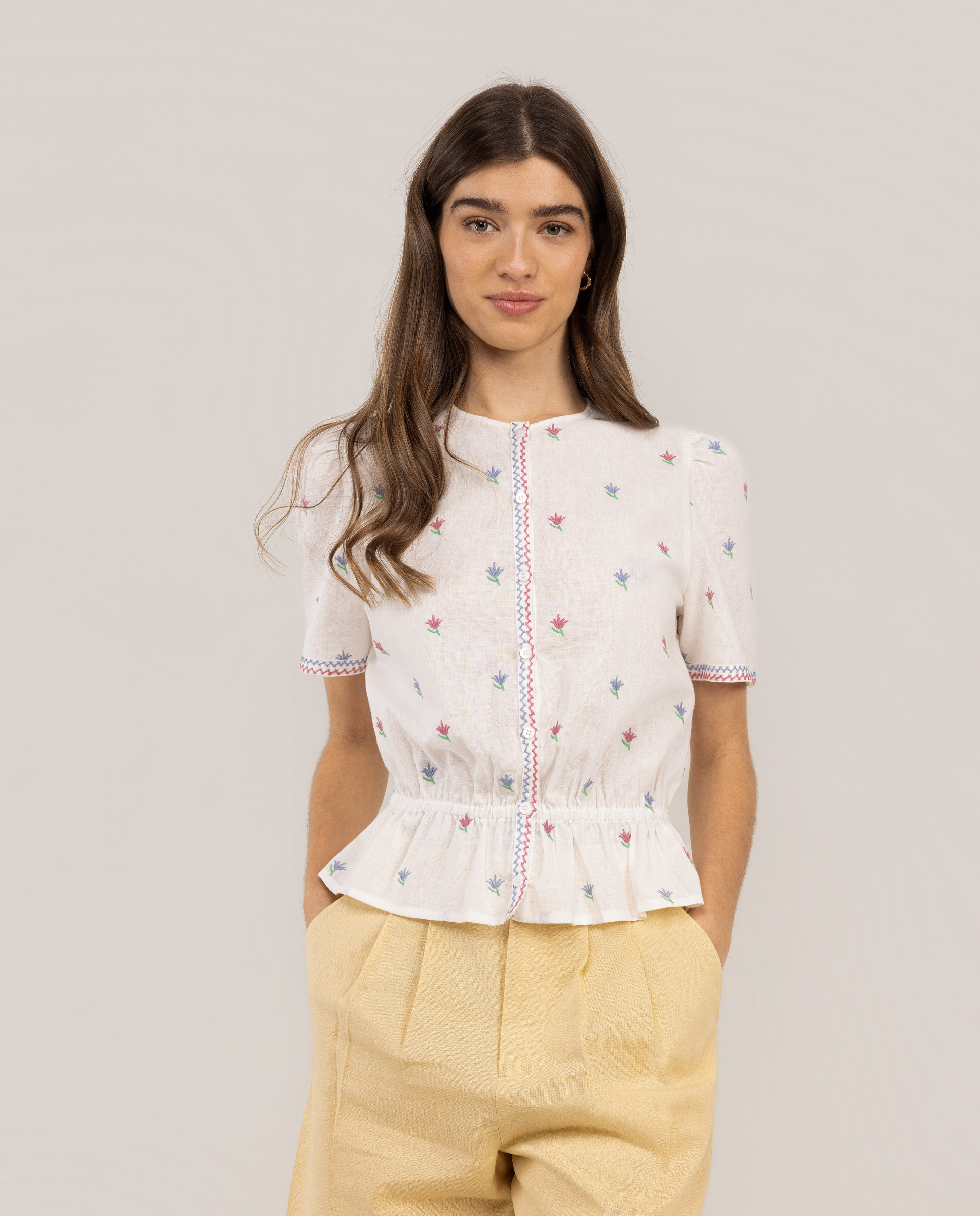 Camisa Nala Bordado Flores Blanca