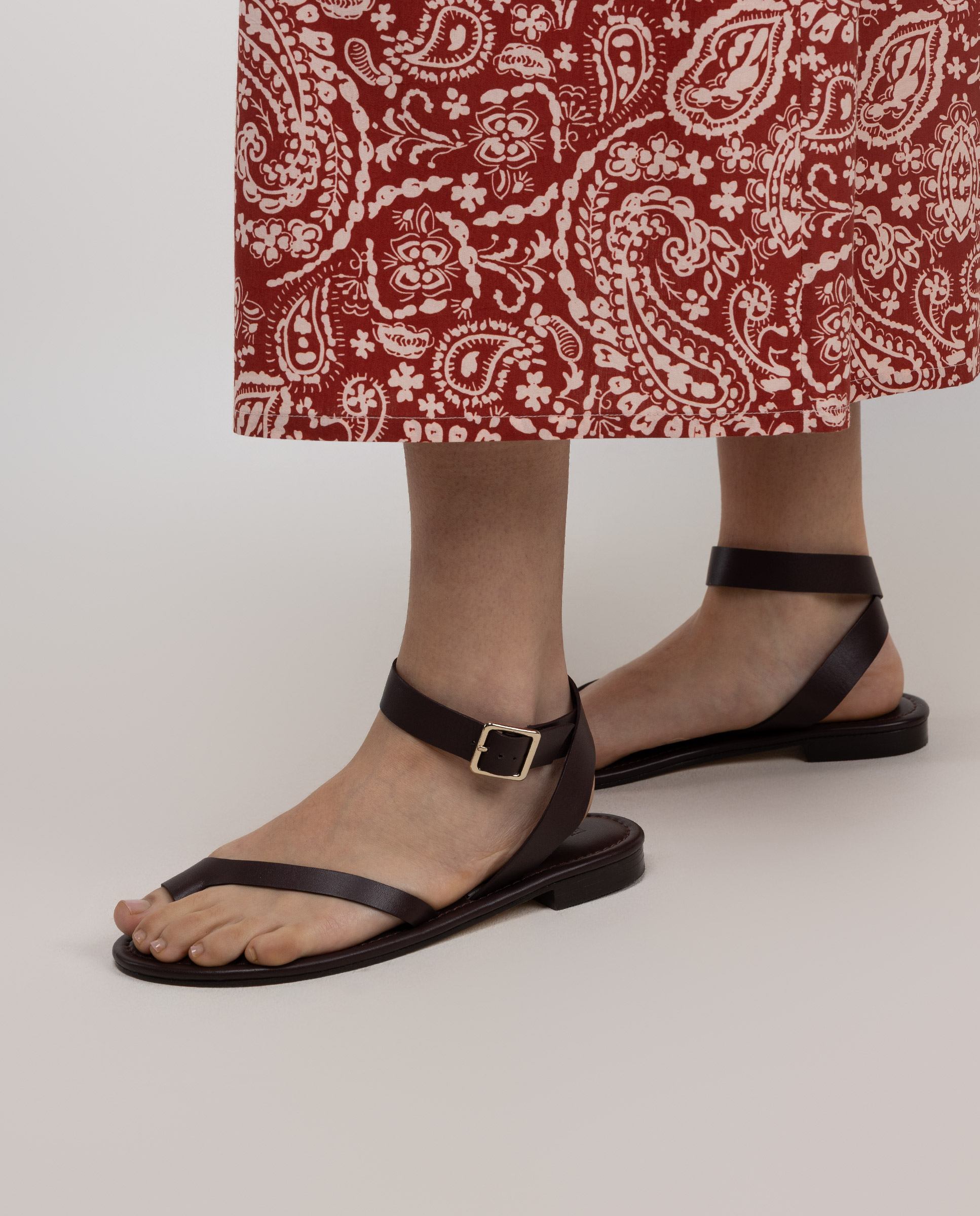 Sandalia Evelyne Piel Granate