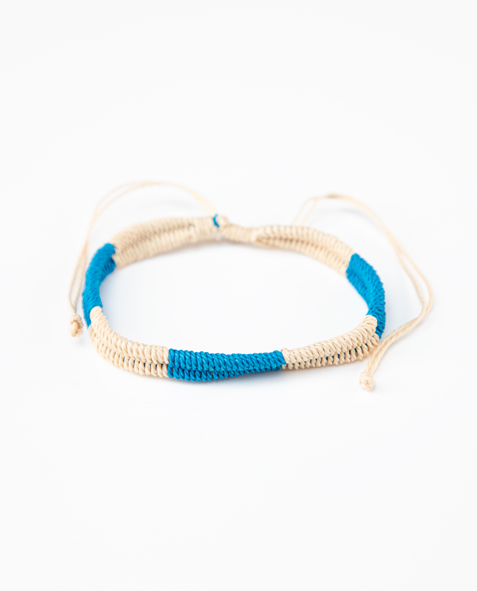 Dual-coloured Blue Cream Bracelet