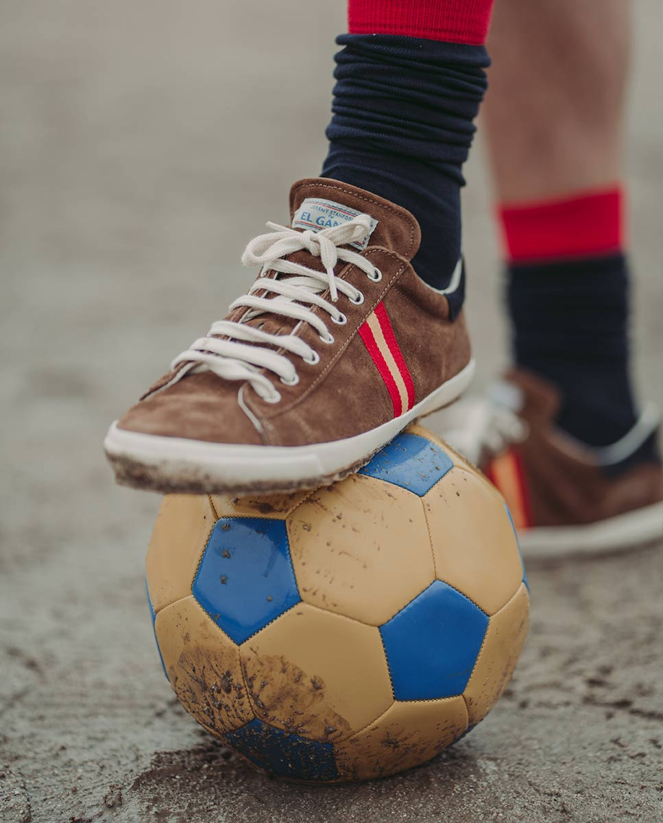 Zapatilla Low Top Selección RFEF Ante Camel