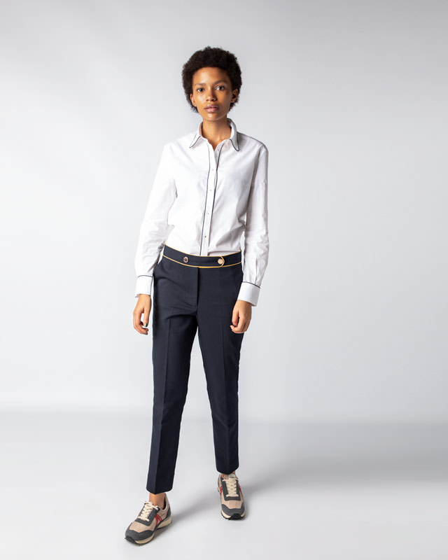 Pantalón Chino Doble Botón Metálico