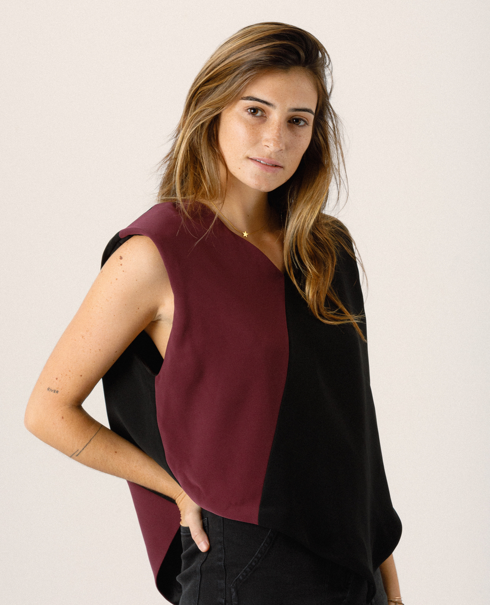 Half Blouse Wine